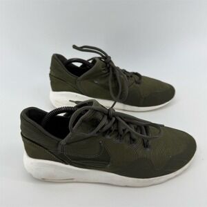 Nike Women's Air Max‎ Sasha SE Sneakers Green Size 8 Athletic Shoes